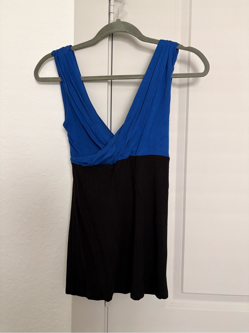INC International Concepts Blue and Black V-Neck Tank Top